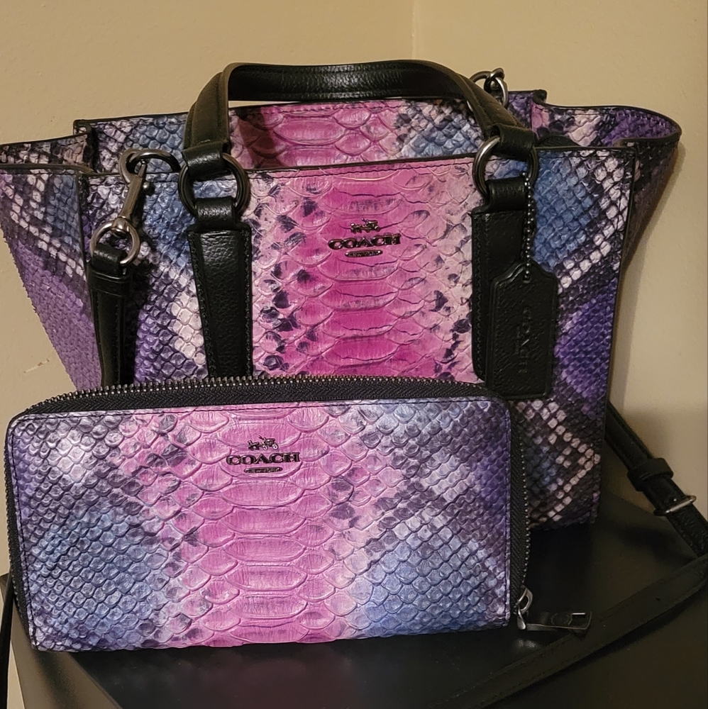 Coach Pink and Purple Snake Print Women's Bag WALLET HAS SOLD
